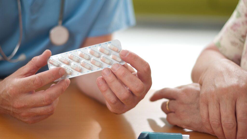 Reminders to help seniors take medications on time without fail.